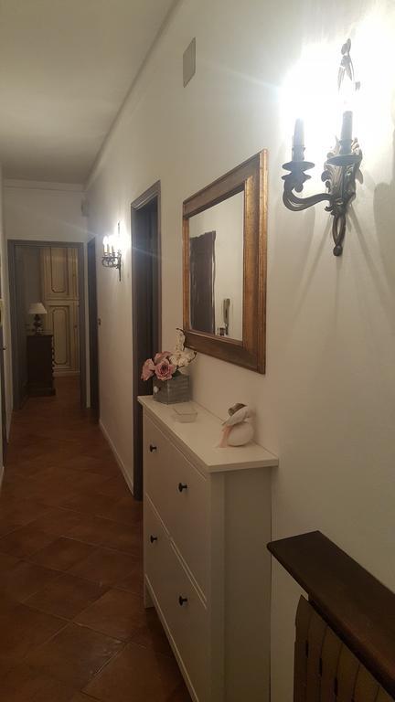 Granny'S House Apartment Лука Екстериор снимка